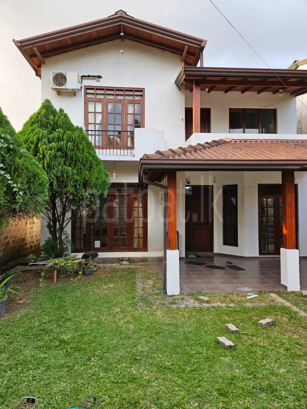 House for Sale in Battaramulla ads-image-1