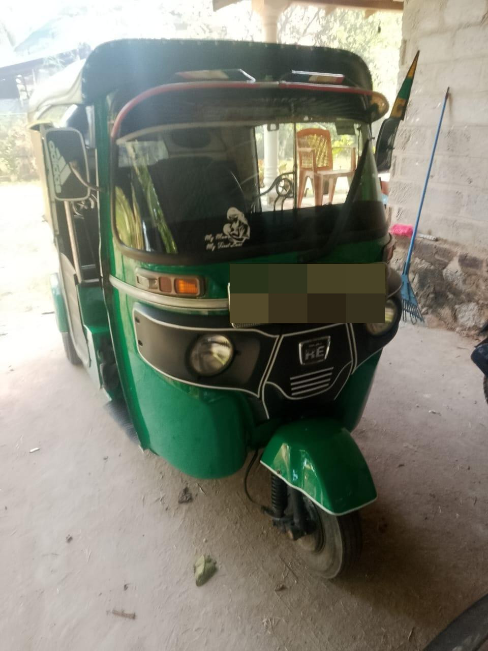 Bajaj Three Wheel 2016 ads-image-1