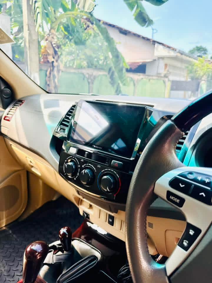 Toyota Hilux champ 2014 - Used Pick-up  sale in Sri Lanka - patpat.lk