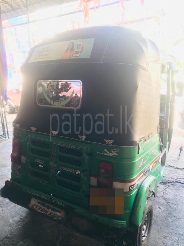 Bajaj 4 stroke 2015 - பயன்படுத்தப்பட்டது முச்சக்கர வண்டி sale in Sri Lanka - patpat.lk