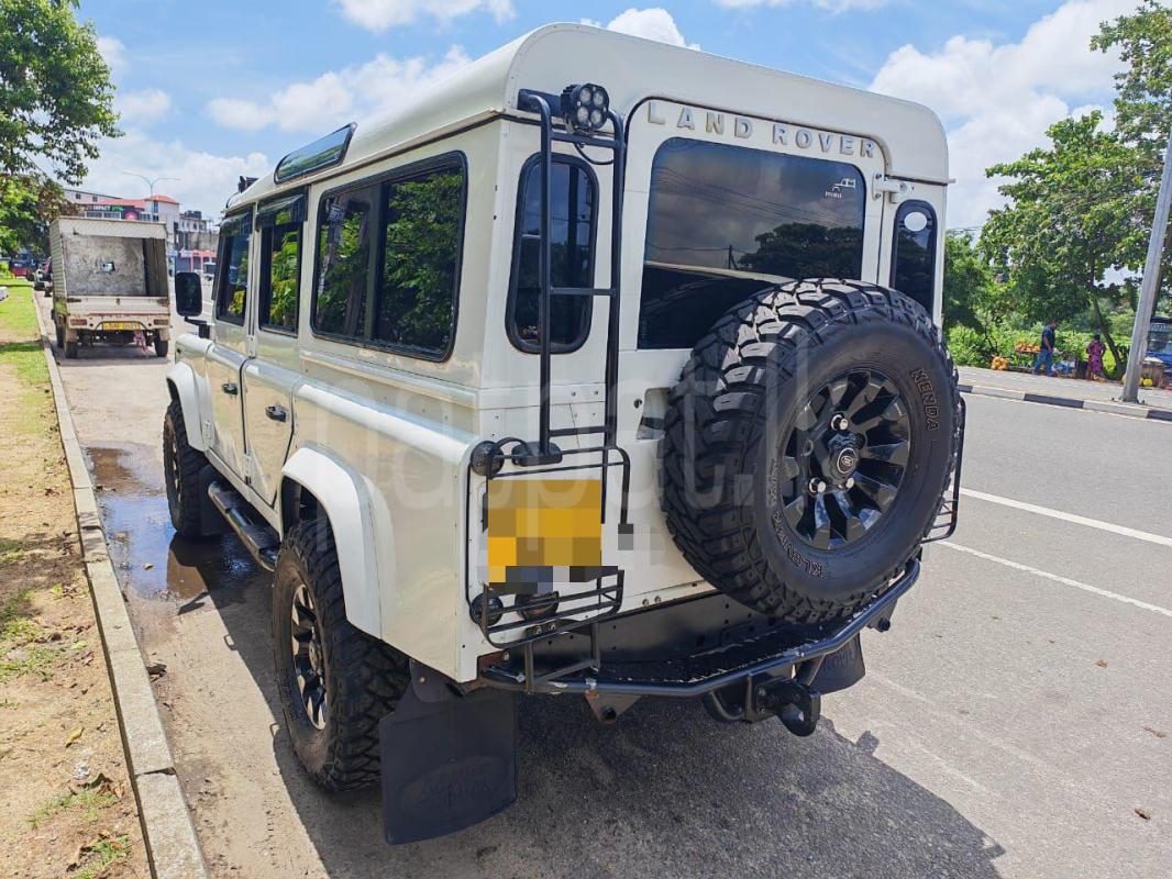 Land Rover Defender 1996 - Used SUV sale in Sri Lanka - patpat.lk