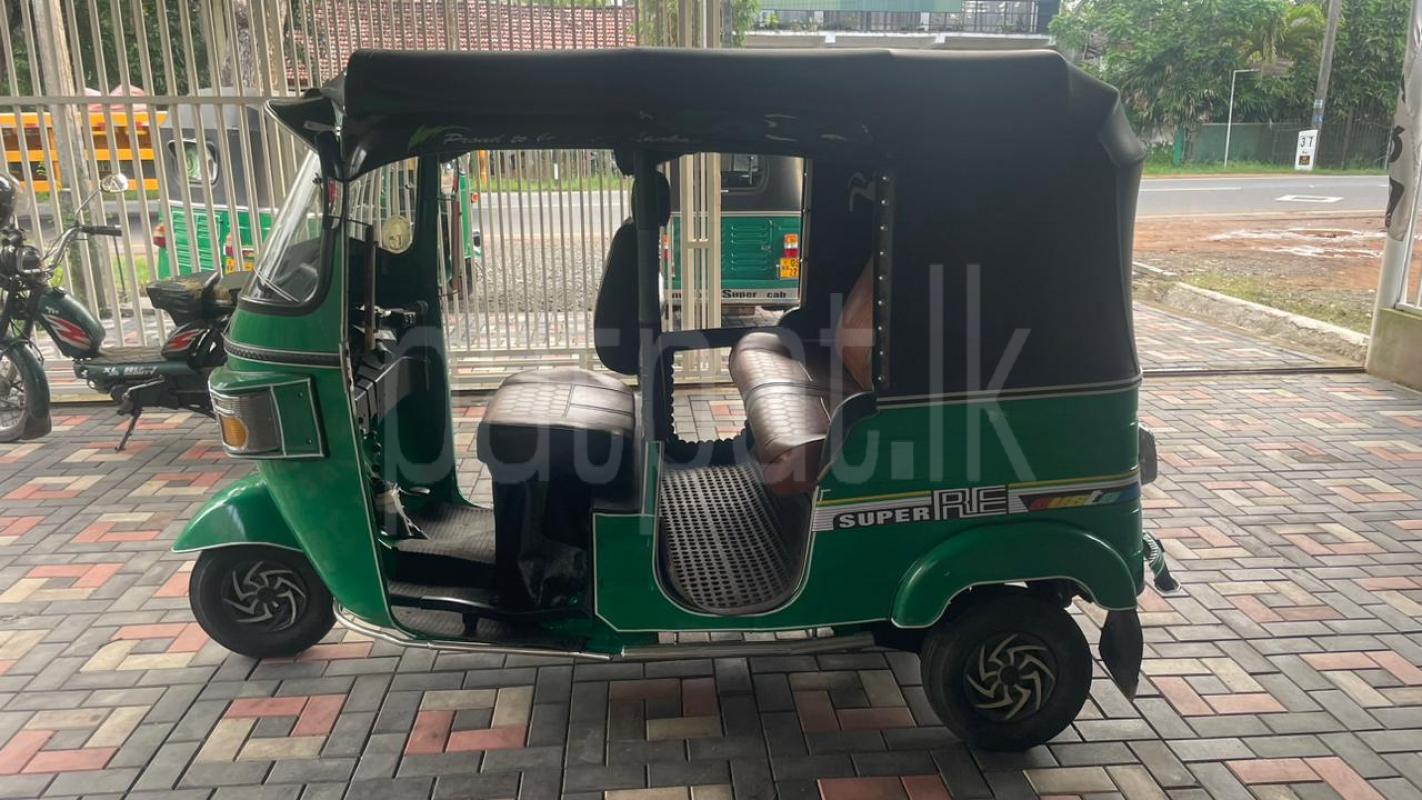 Bajaj 4 stroke 2012 - பயன்படுத்தப்பட்டது முச்சக்கர வண்டி sale in Sri Lanka - patpat.lk