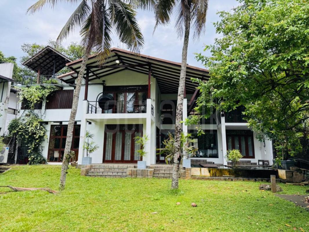 Holiday Bungalow for Rent in Battaramulla