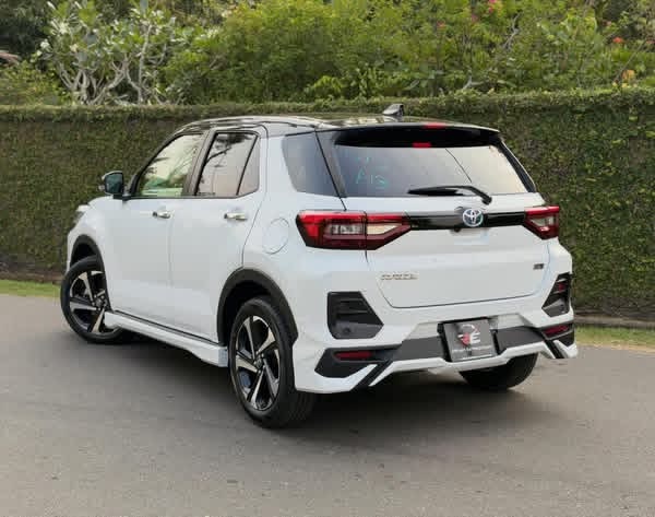 Advertisement image 4