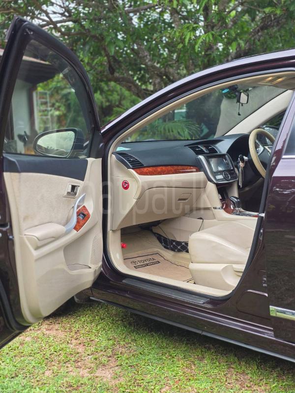 Toyota Premio 2015 - பயன்படுத்தப்பட்டது கார் sale in Sri Lanka - patpat.lk