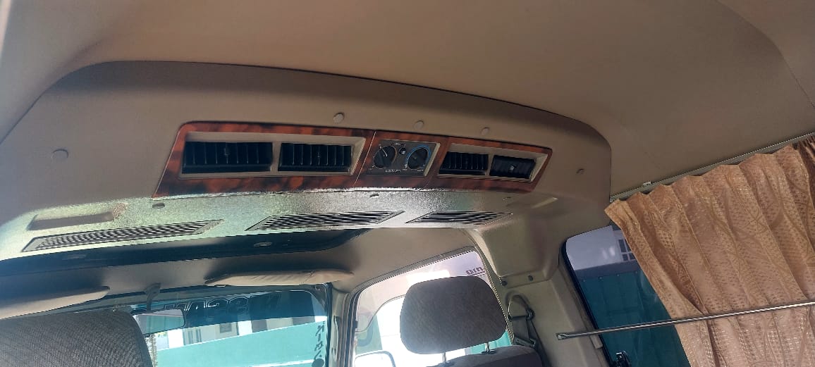 Nissan Caravan 1994 - பயன்படுத்தப்பட்டது வேன் sale in Sri Lanka - patpat.lk