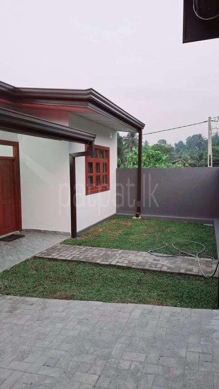 House for Sale in Kiriwattuduwa