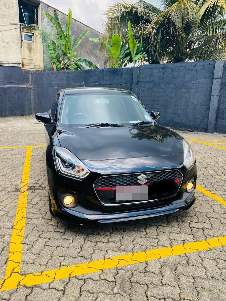 Suzuki Swift 2017 - பயன்படுத்தப்பட்டது கார் sale in Sri Lanka - patpat.lk