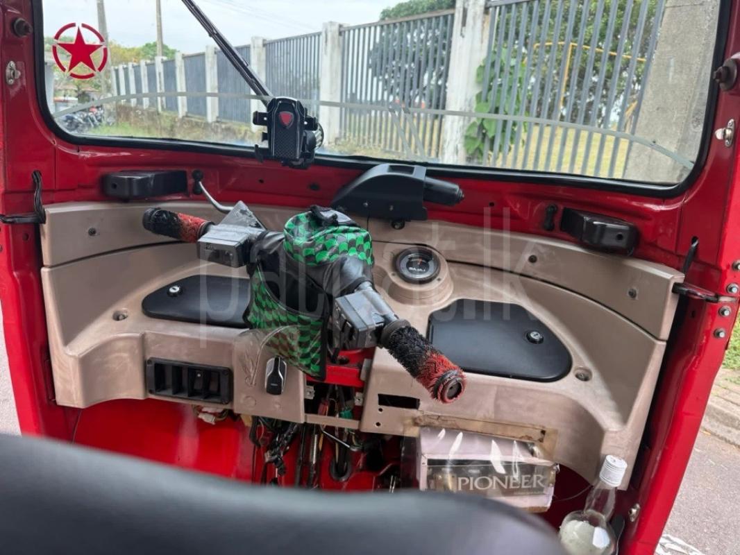 Advertisement image 5