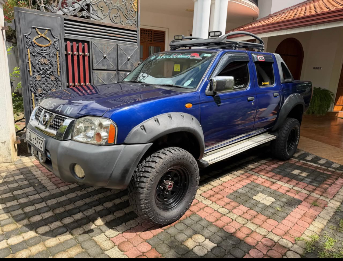Nissan D22 2001 - பயன்படுத்தப்பட்டது SUV sale in Sri Lanka - patpat.lk