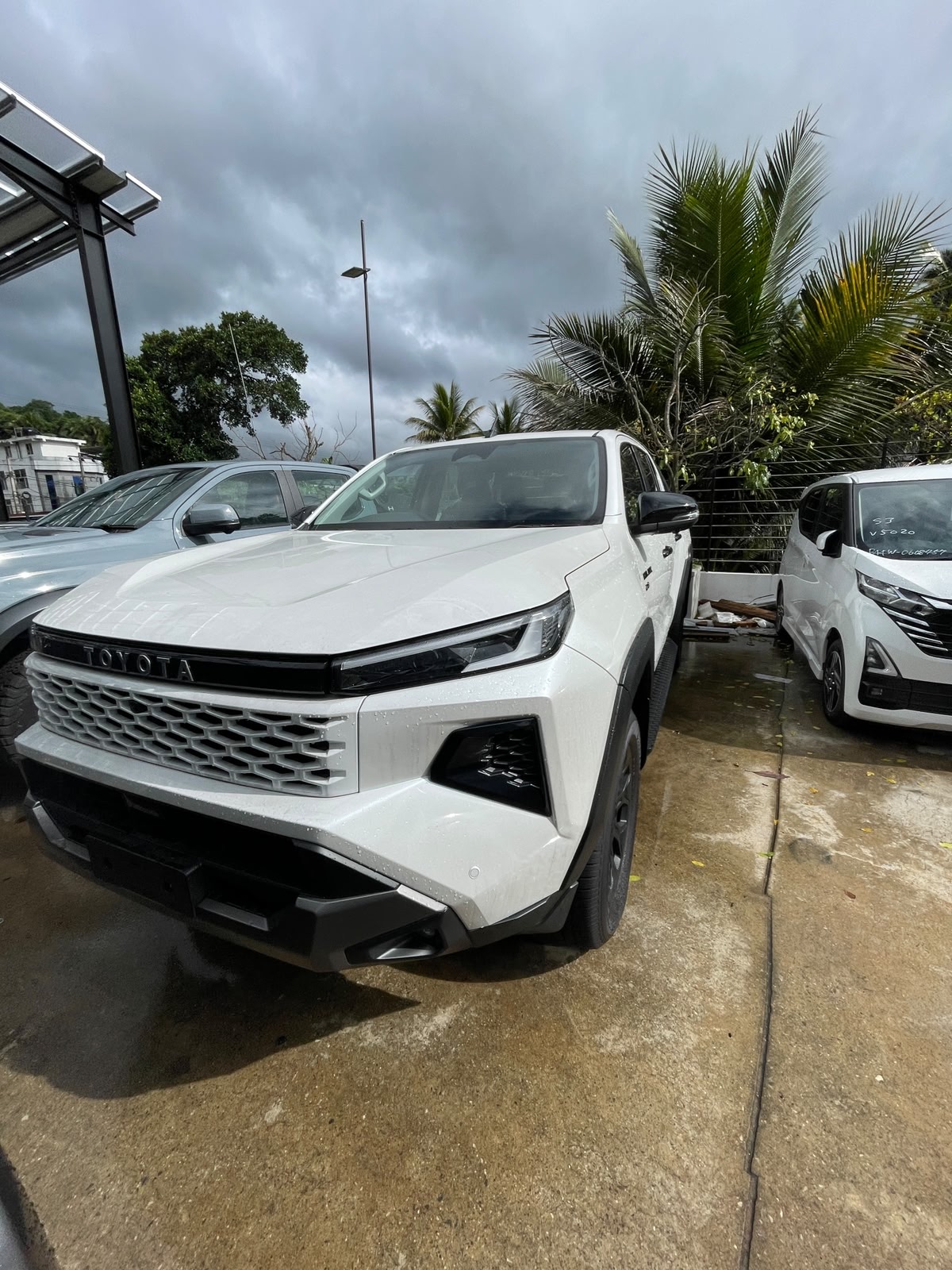 Toyota Hilux 2026 - අලුත් භාණ්ඩ ප්‍රවාහන sale in Sri Lanka - patpat.lk
