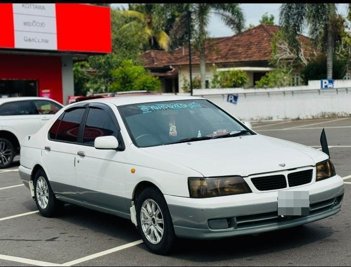 Nissan Bluebird 2000 - பயன்படுத்தப்பட்டது கார் sale in Sri Lanka - patpat.lk