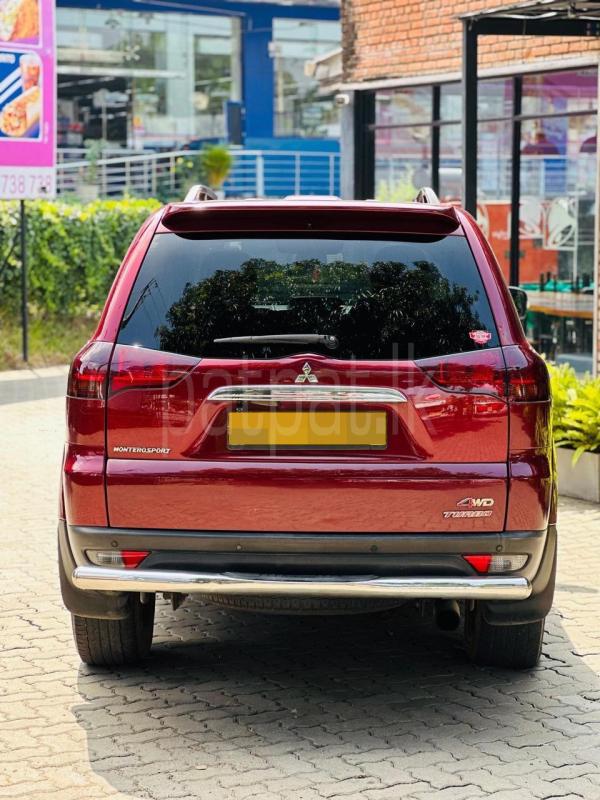 Advertisement image 6