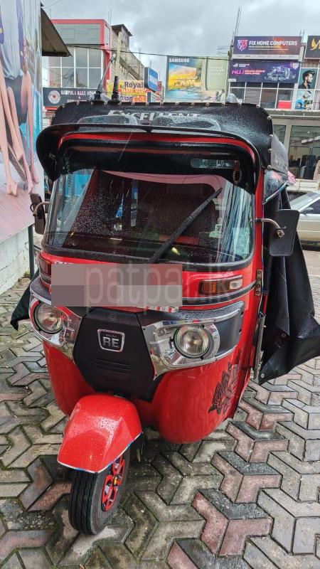 Bajaj Three Wheel 2021 - பயன்படுத்தப்பட்டது முச்சக்கர வண்டி sale in Sri Lanka - patpat.lk