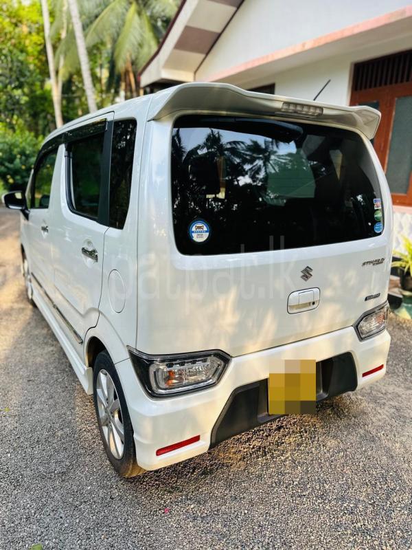 Suzuki Wagon R 2018 - භාවිතා කරන ලද කාර් sale in Sri Lanka - patpat.lk