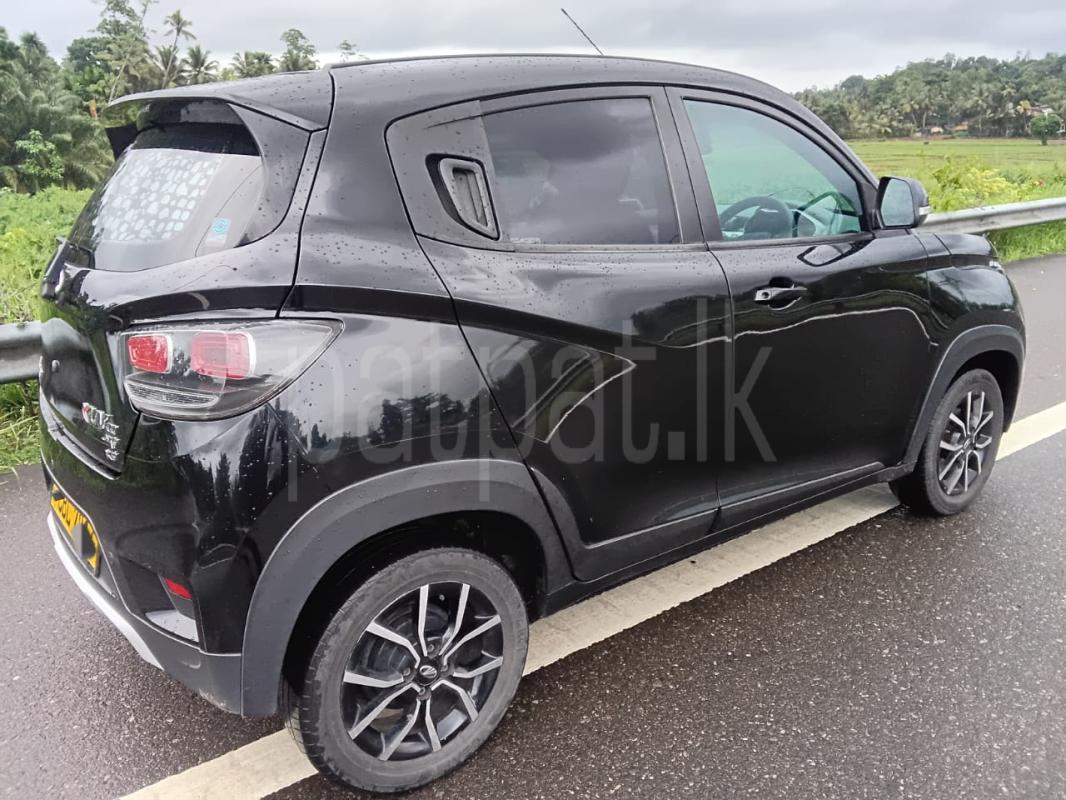 Mahindra KUV 2020 - பயன்படுத்தப்பட்டது SUV sale in Sri Lanka - patpat.lk