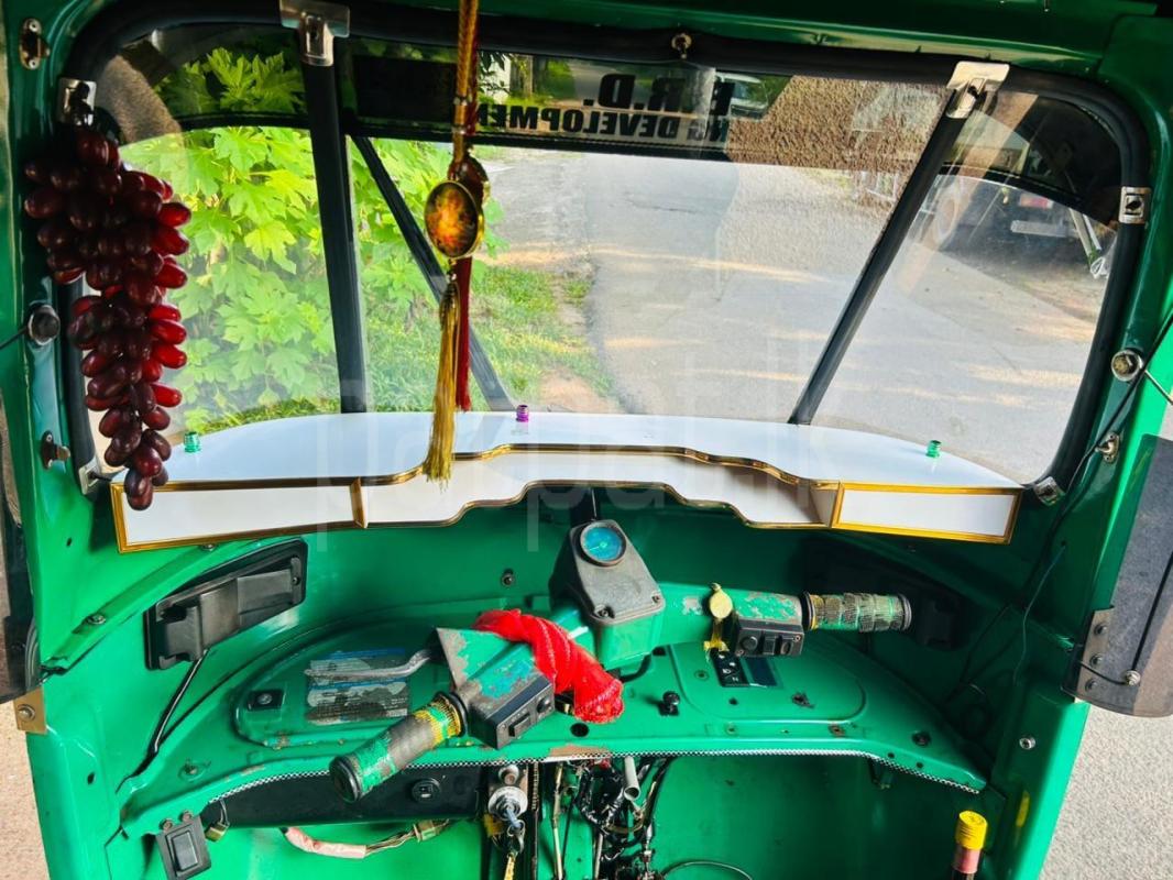 Advertisement image 6