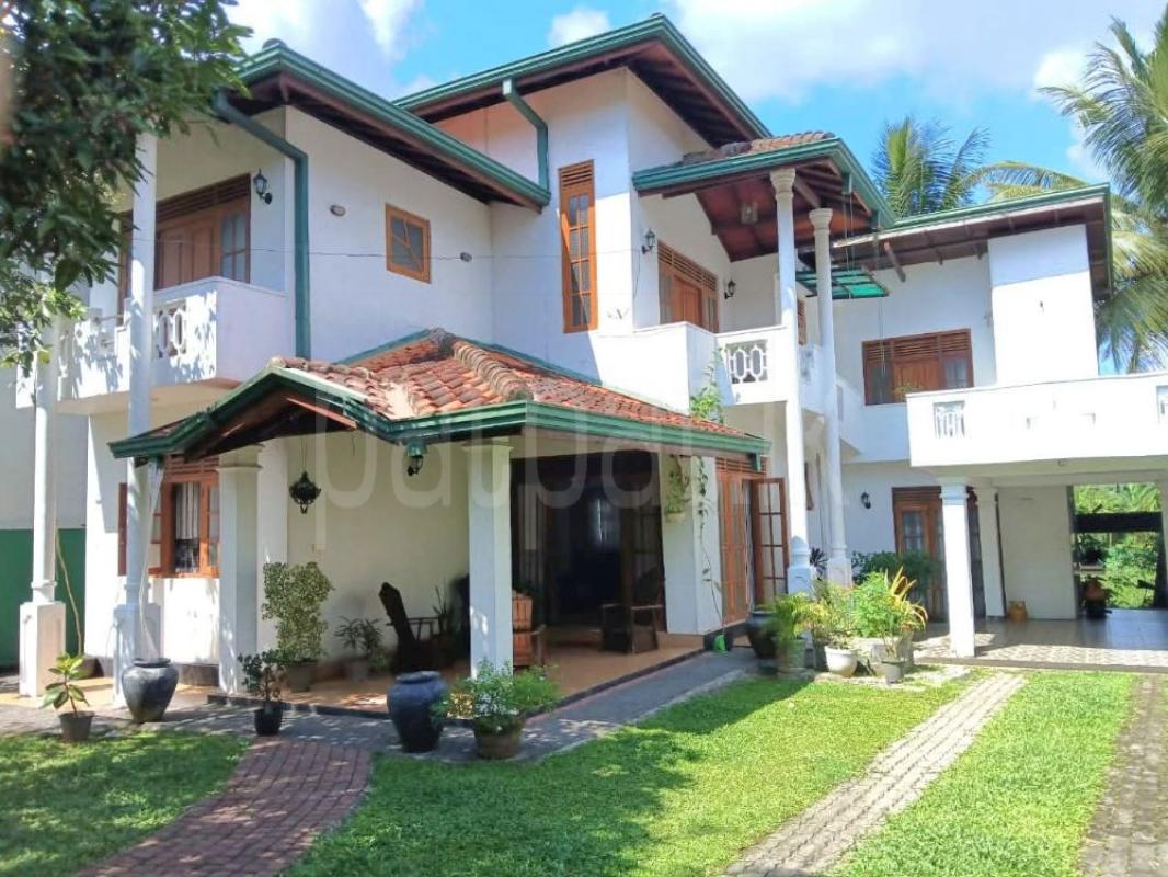 House for Sale in Matara ads-image-1