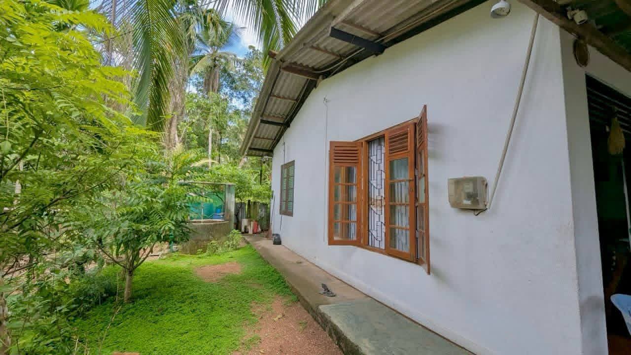 House for Sale in Weliveriya