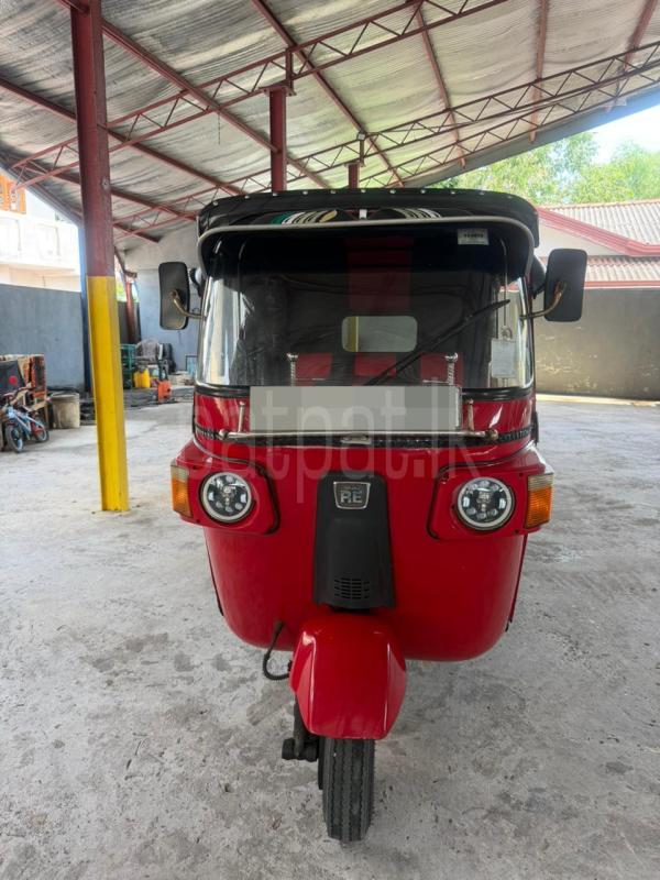 Bajaj Three Wheel 2011 - பயன்படுத்தப்பட்டது முச்சக்கர வண்டி sale in Sri Lanka - patpat.lk