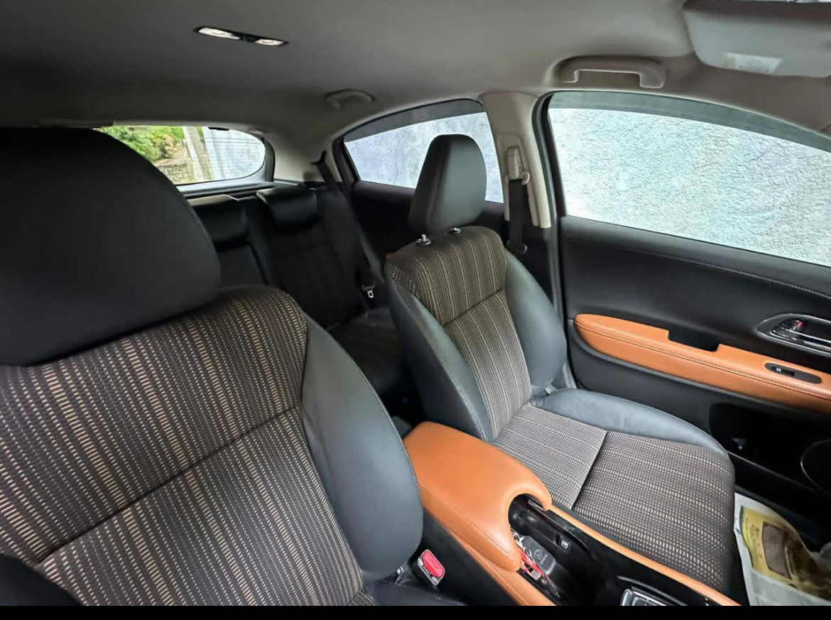 Honda Vezel 2014 - பயன்படுத்தப்பட்டது SUV sale in Sri Lanka - patpat.lk