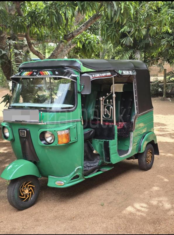 Bajaj Three Wheel 2012 - பயன்படுத்தப்பட்டது முச்சக்கர வண்டி sale in Sri Lanka - patpat.lk