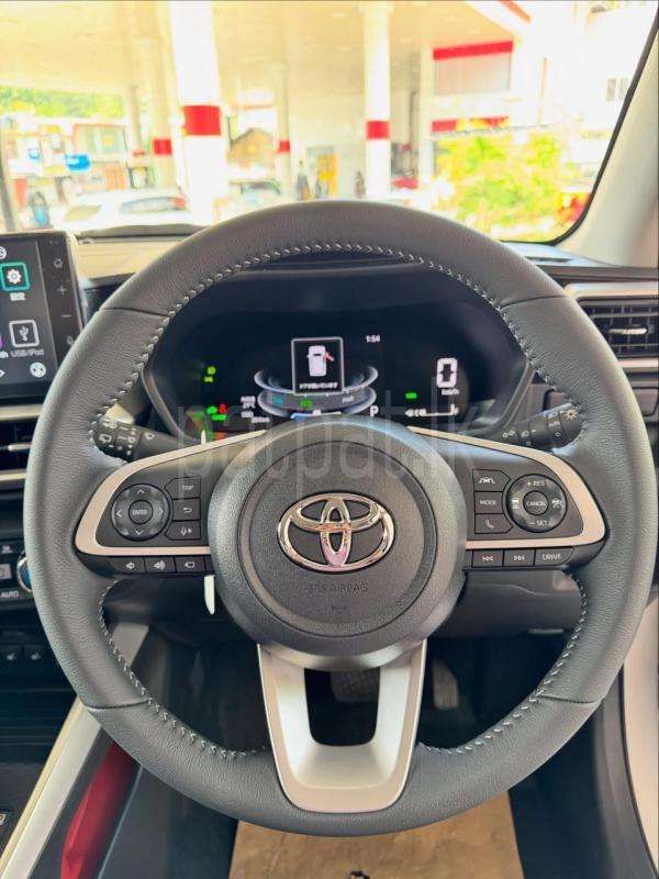 Advertisement image 3