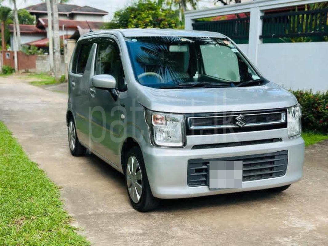 Suzuki Wagon R 2017 - பயன்படுத்தப்பட்டது கார் sale in Sri Lanka - patpat.lk
