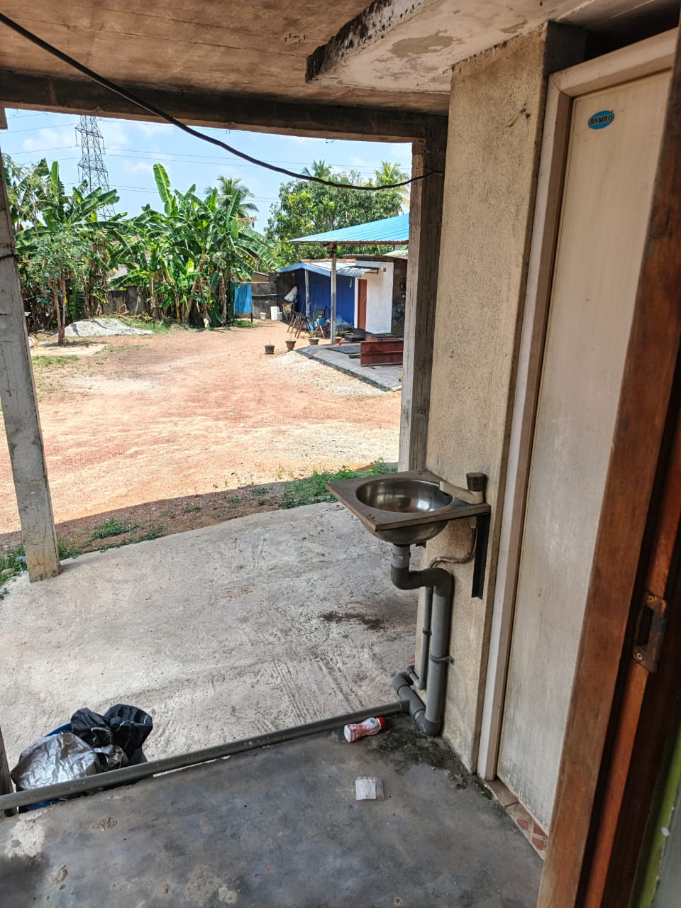 Shop for Rent in Heiyanthuduwa