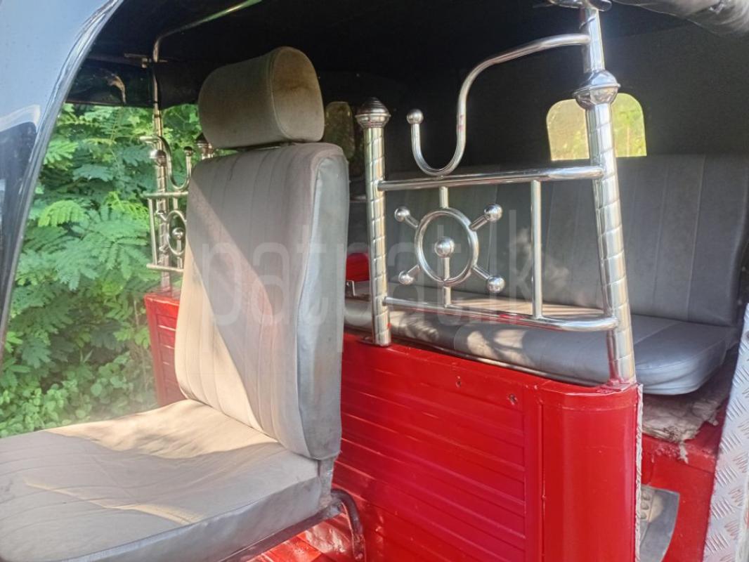 Advertisement image 6