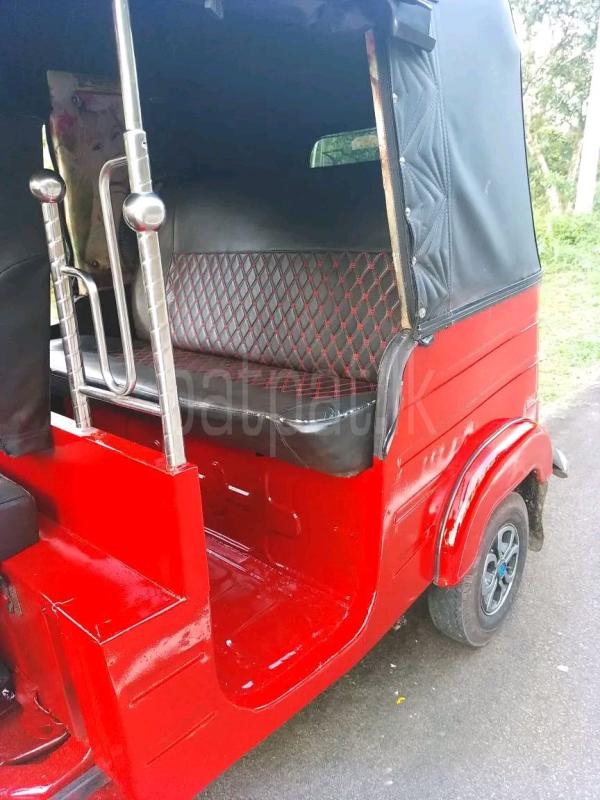 Advertisement image 4