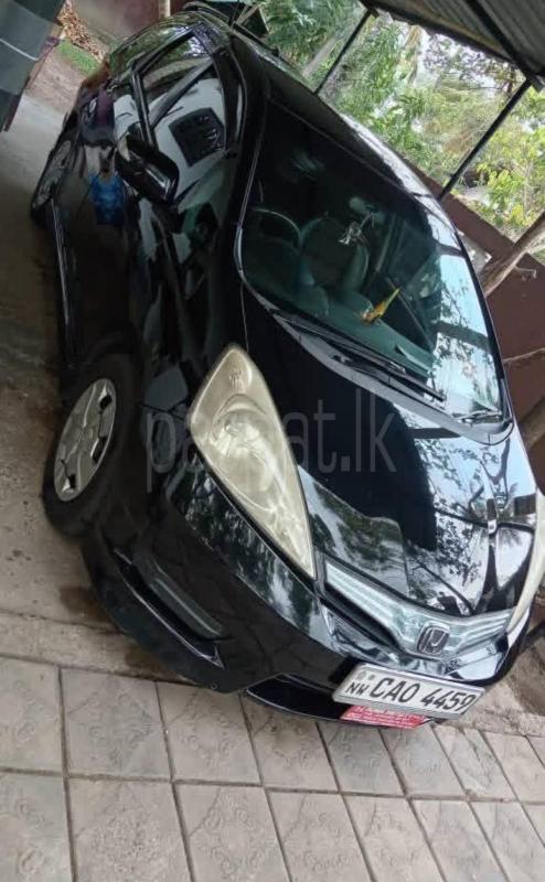 Honda Shuttle 2014 - Used Car sale in Sri Lanka - patpat.lk