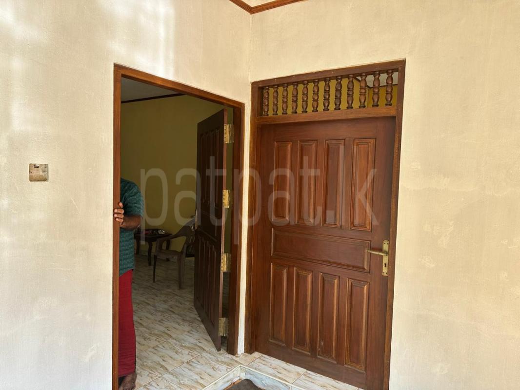 House for Sale in Weliveriya