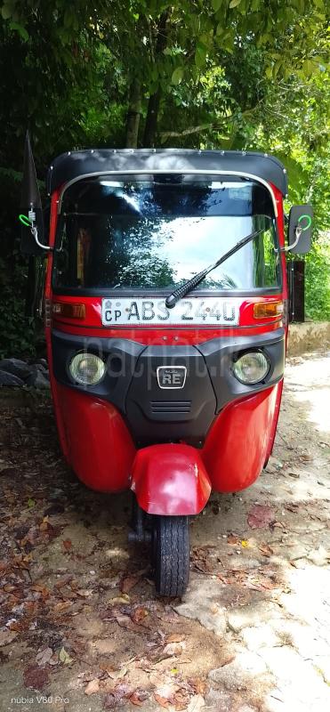 Bajaj 4 stroke 2017 - பயன்படுத்தப்பட்டது முச்சக்கர வண்டி sale in Sri Lanka - patpat.lk