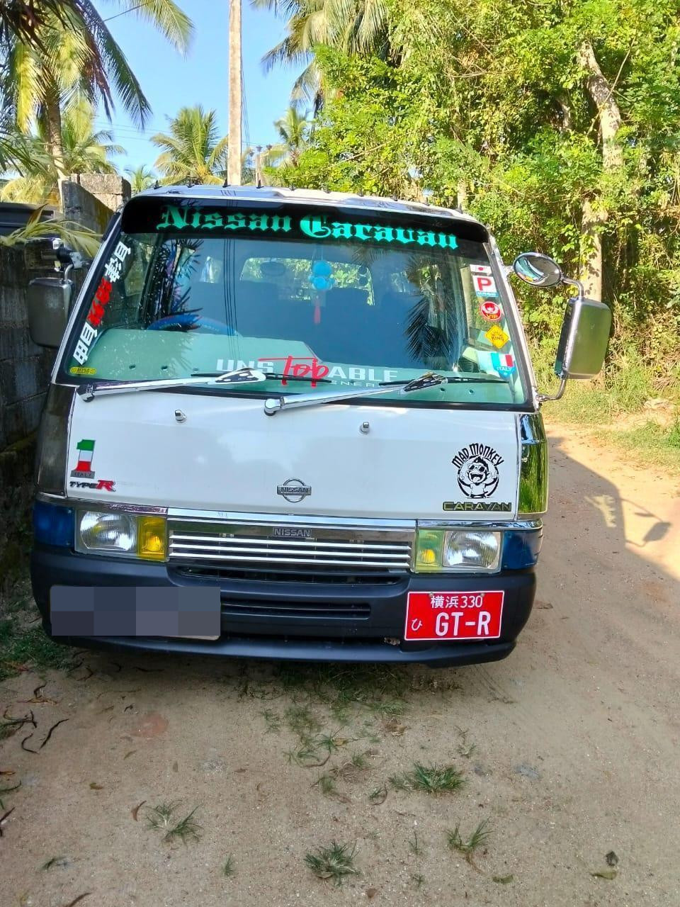 Nissan Caravan 1990 - Used Van sale in Sri Lanka - patpat.lk
