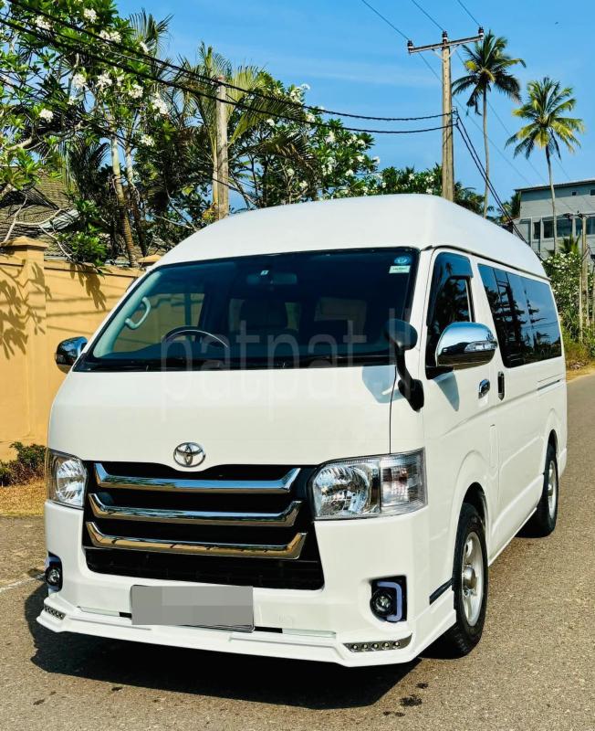 Toyota Hiace 2012 - නැවත සකස් කල වෑන් රථය sale in Sri Lanka - patpat.lk