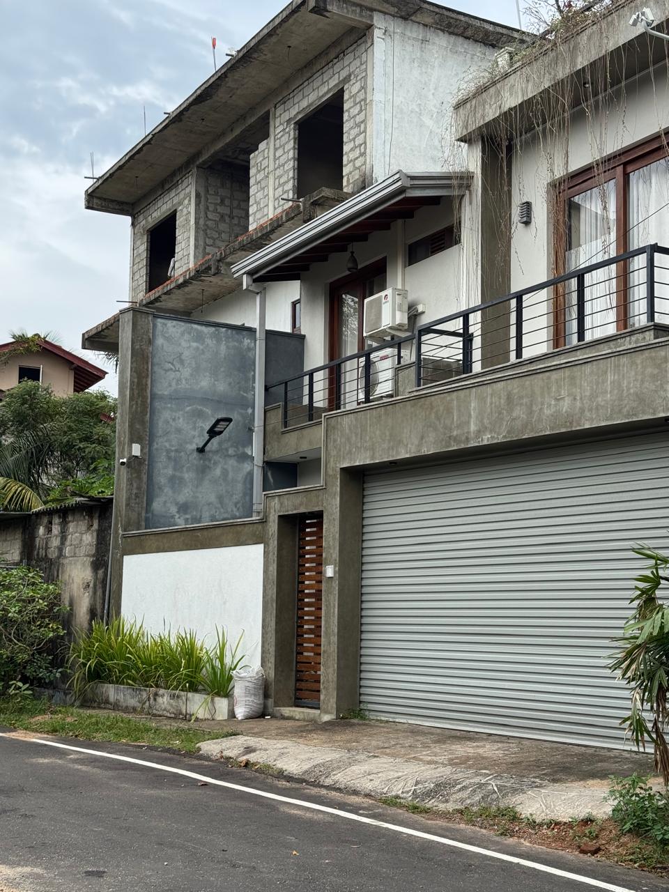 House for Rent in Talawatugoda ads-image-1