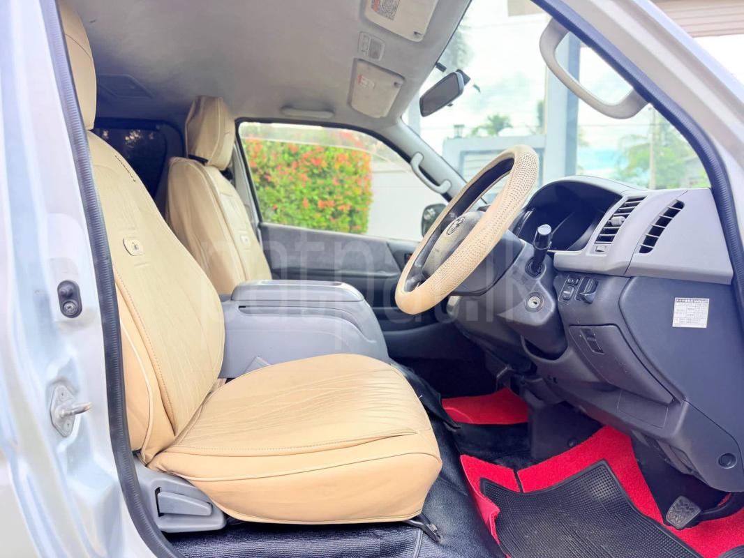 Toyota Hiace 2013 - Used Van sale in Sri Lanka - patpat.lk