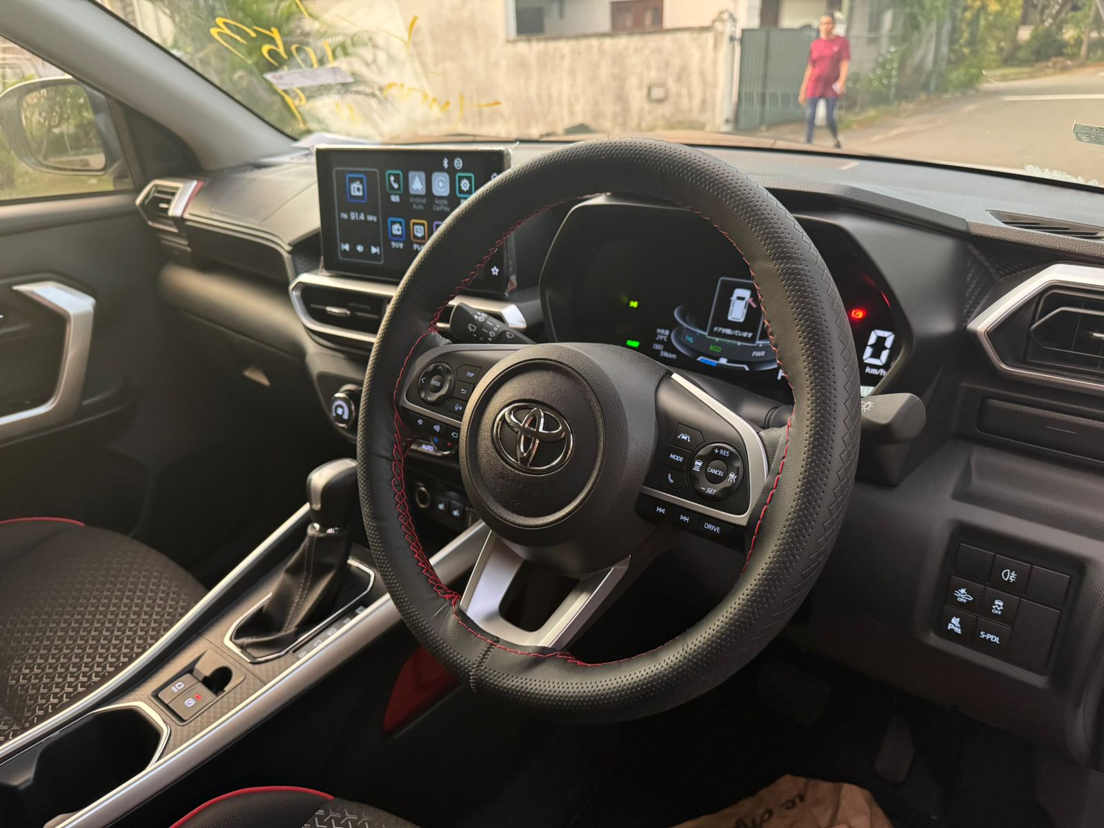 Toyota Raize 2025 - Reconditioned SUV sale in Sri Lanka - patpat.lk