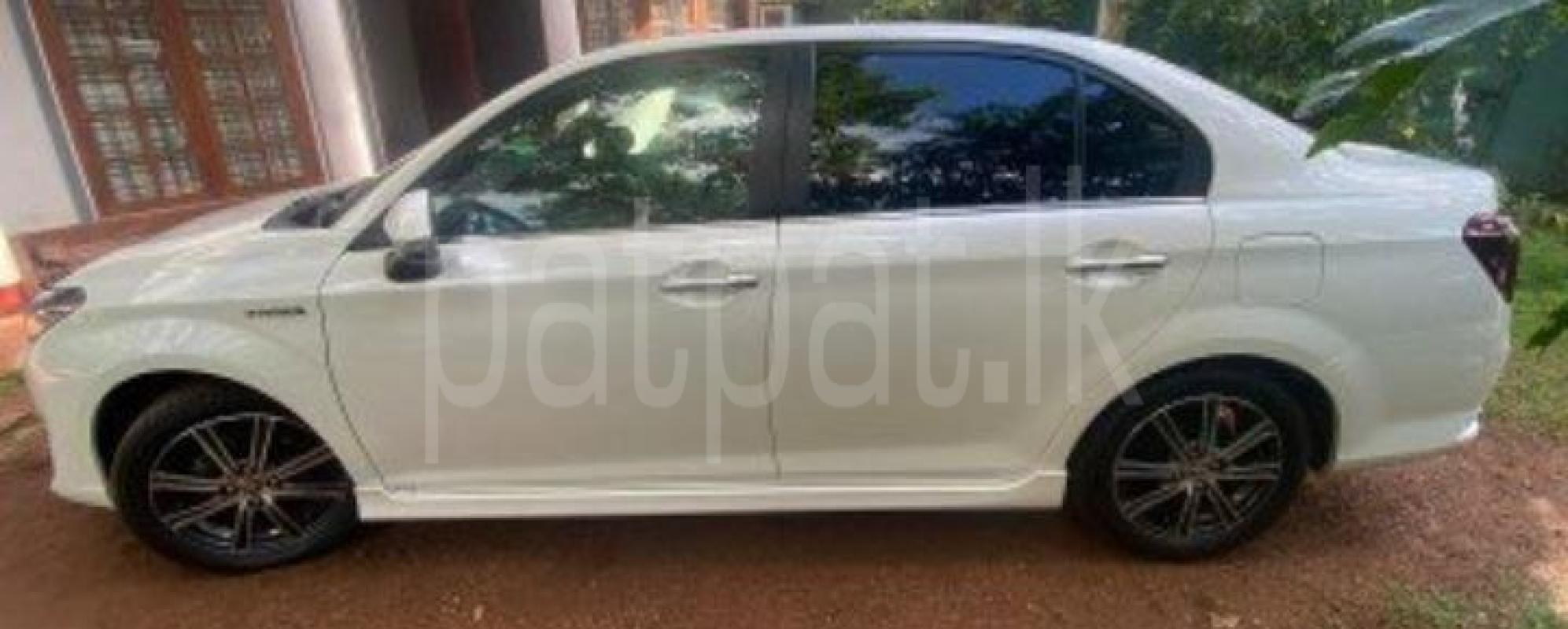 Toyota Axio 2017 - Used Car sale in Sri Lanka - patpat.lk