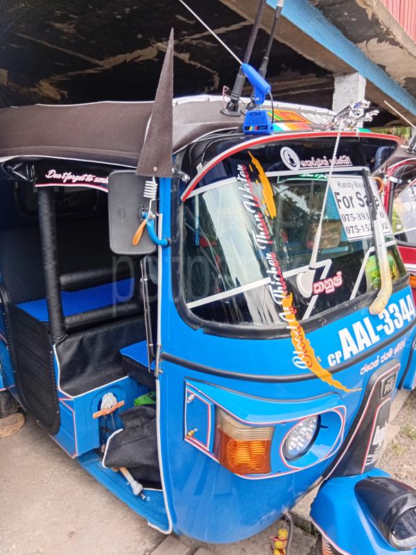 Bajaj Three Wheel 2012 - பயன்படுத்தப்பட்டது முச்சக்கர வண்டி sale in Sri Lanka - patpat.lk