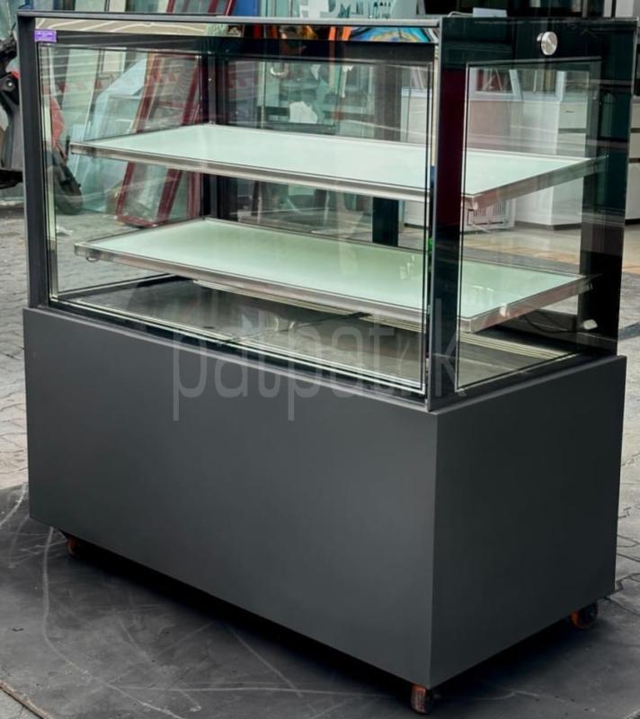 Cake Display Chiller