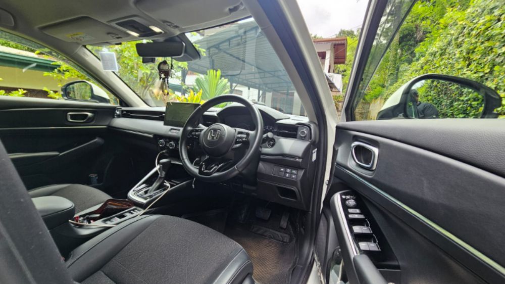 Honda Vezel 2024 - பயன்படுத்தப்பட்டது SUV sale in Sri Lanka - patpat.lk
