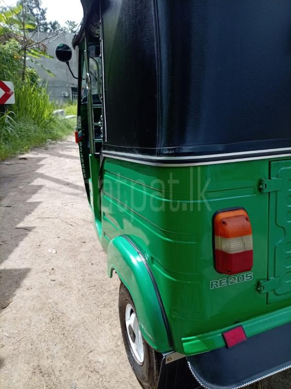 Bajaj 4 stroke 2010 - Used Three wheeler sale in Sri Lanka - patpat.lk
