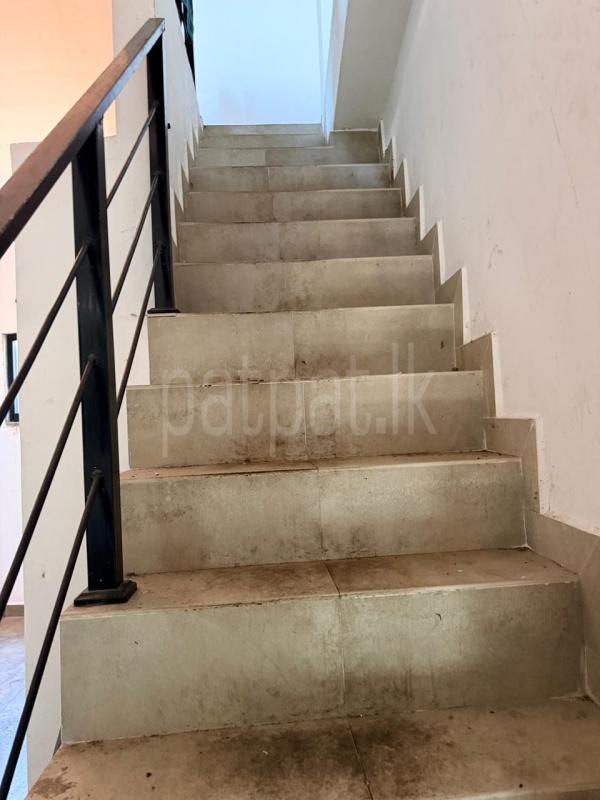 Building for Sale in Borella (Colombo 08)