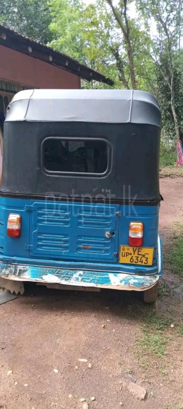 Bajaj 4 stroke 2010 - භාවිතා කරන ලද ත්‍රිරෝද රථය sale in Sri Lanka - patpat.lk