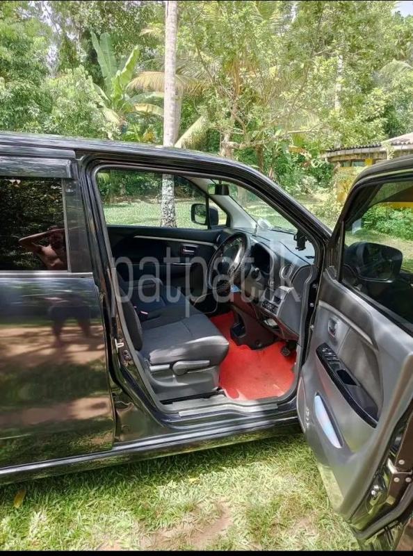 Advertisement image 6