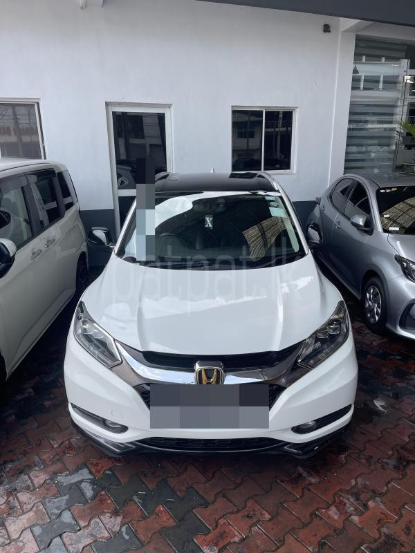 Honda Vezel 2015 - பயன்படுத்தப்பட்டது SUV sale in Sri Lanka - patpat.lk