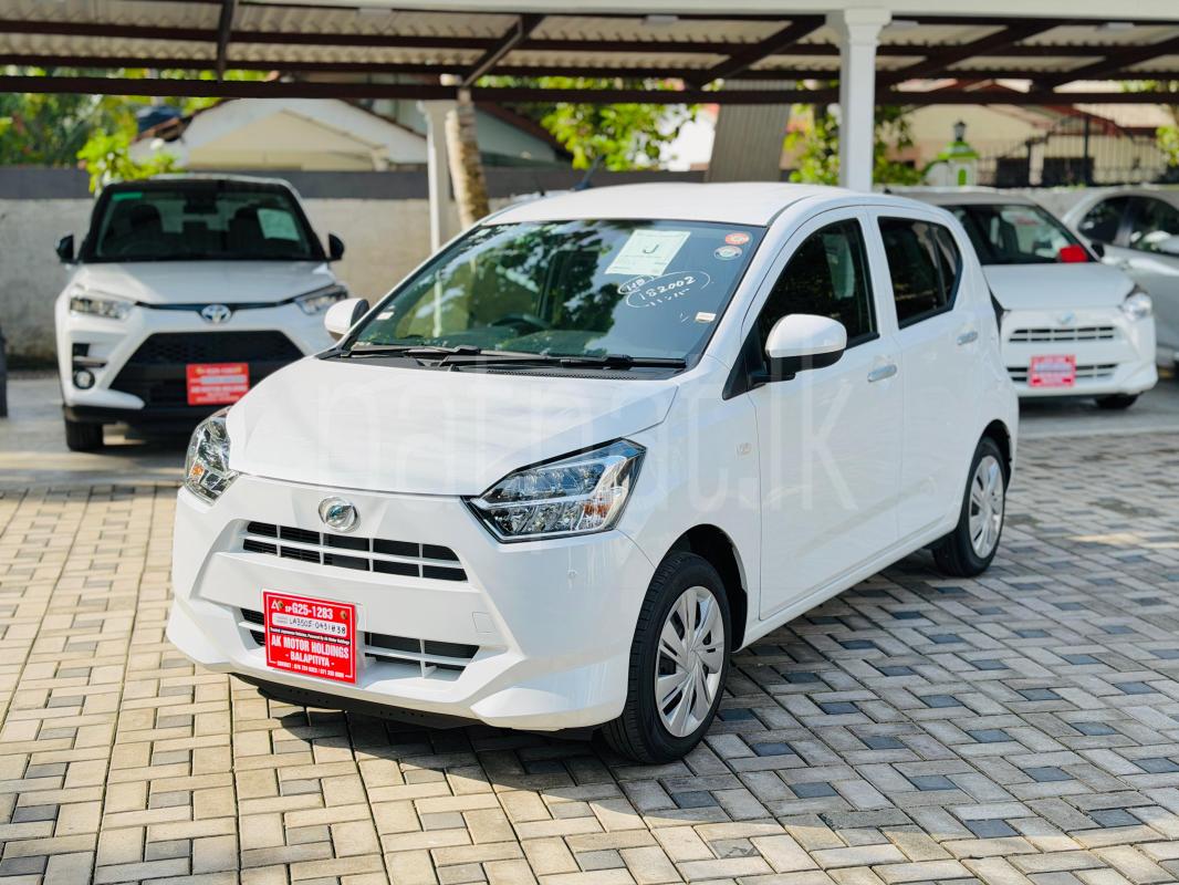 Advertisement image 1