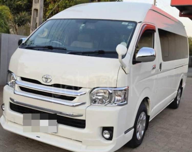 Toyota Hiace 2017 - Used Van sale in Sri Lanka - patpat.lk